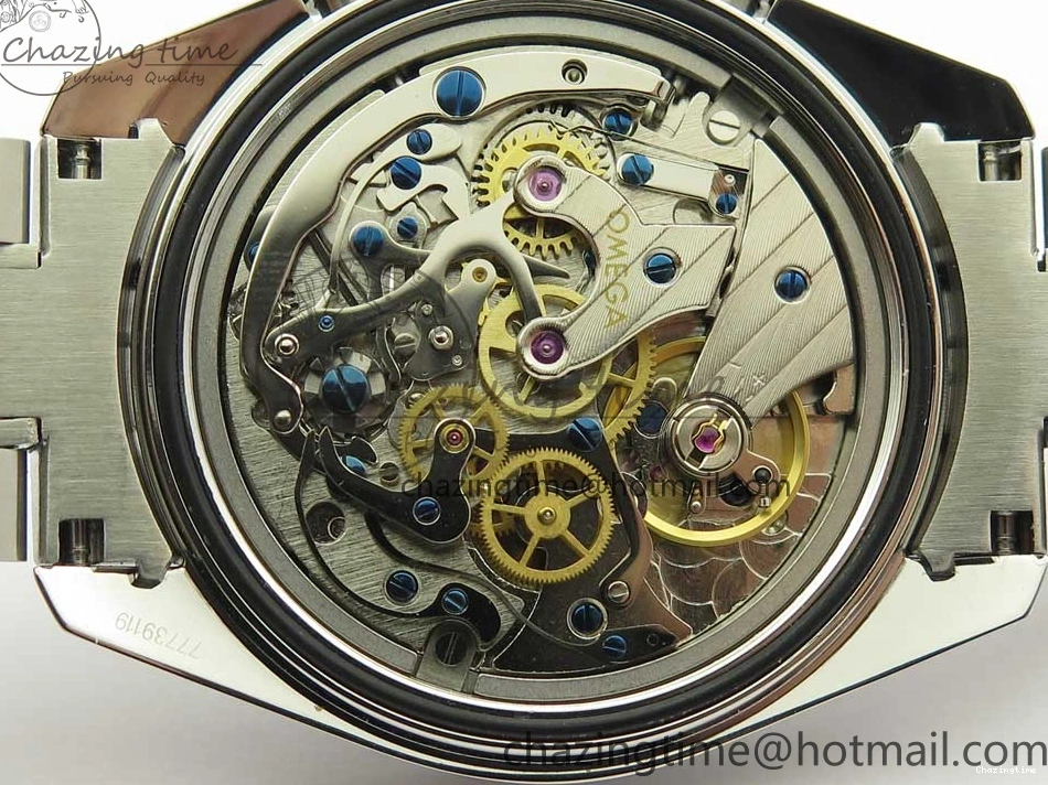 0318 WaterResistant Speedmaster SS Sapphire Crystal Panda White Black Dial on SS Bracelet Manual Winding Chrono Movement 7956